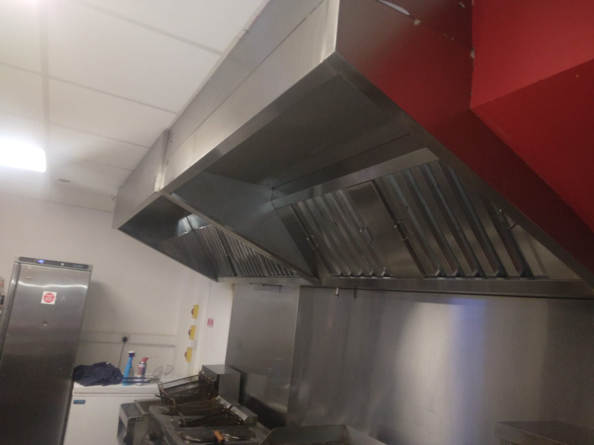 Professional commercial kitchen cleaning