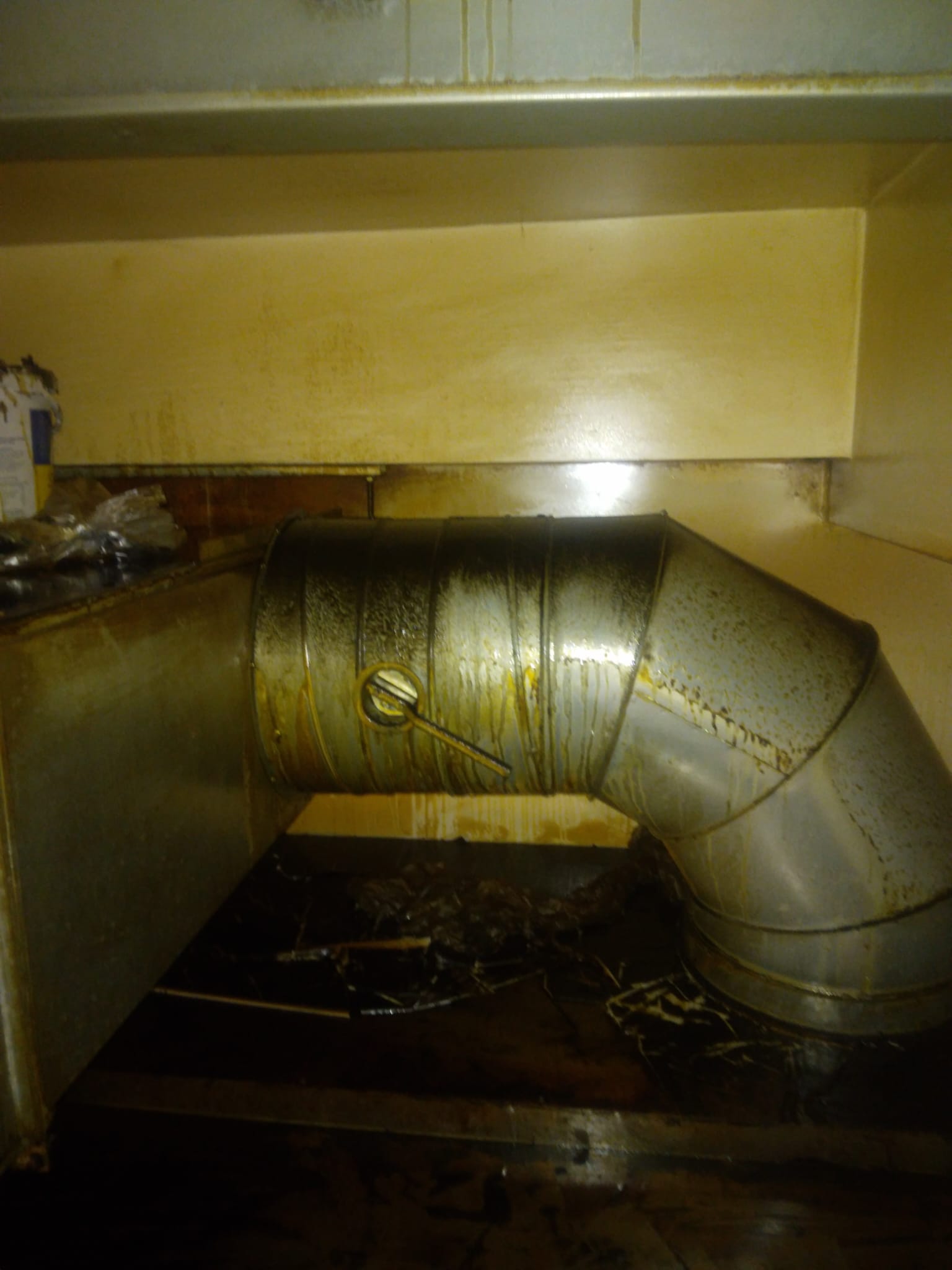 Build up of grease on a commercial kitchen air duct